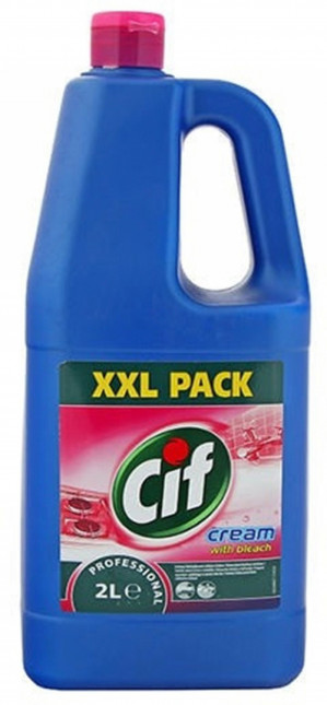 CIF Professional Mleczko czyszczące z wybielaczem 2