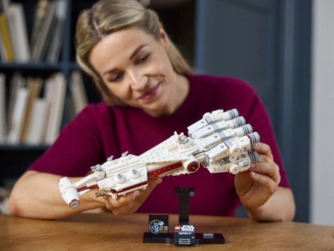 LEGO Star Wars 75376 Tantive IV - Galeria zdjęcie 6