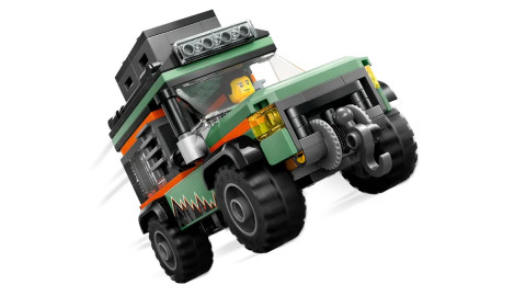 LEGO CITY 60447 Górska ciężarówka terenowa 4x4 - Galeria zdjęcie 4