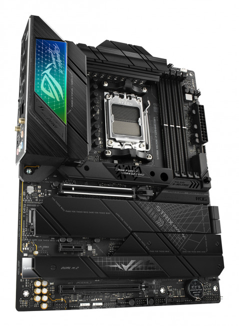 Płyta główna ASUS ROG STRIX X670E-F GAMING - Galeria zdjęcie 5