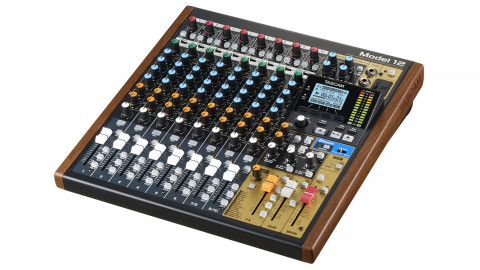 Tascam Model 12 - 10-kanałowy mikser z 12-ścieżkowym rejestratorem - Galeria zdjęcie 2