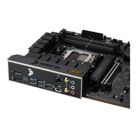 Płyta główna ASUS TUF GAMING B650-E WIFI - Galeria zdjęcie 9