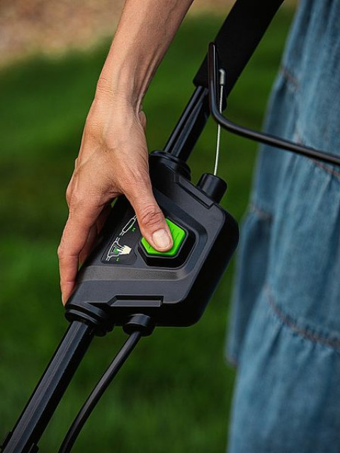 40V Kosiarka 46cm z napędem GREENWORKS GD40LM46SP - 2506807 - Galeria zdjęcie 4