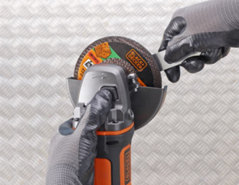 Szlifierka kątowa bez aku18V BDBCG720N BLACK&DECKER - Galeria zdjęcie 3