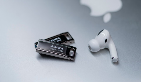 ADATA FLASHDRIVE UR340 128GB USB 3.2 BLACK - Galeria zdjęcie 6