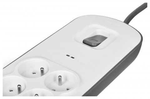 Listwa zasilająca Belkin Power Surge 6-PORT + 2xUSB-A 2.4A 650J 2m Grey/White - Galeria zdjęcie 5