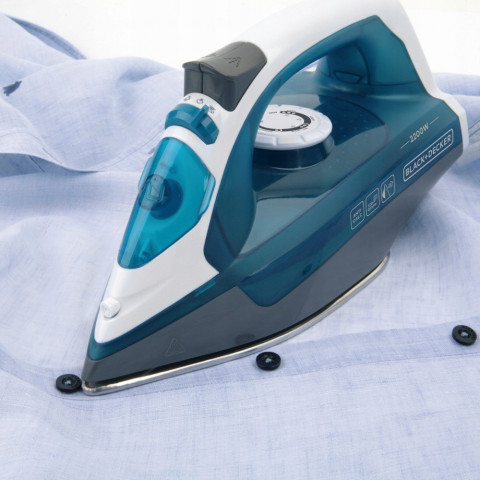 Żelazko Black+Decker BXIR2200E - Galeria zdjęcie 4