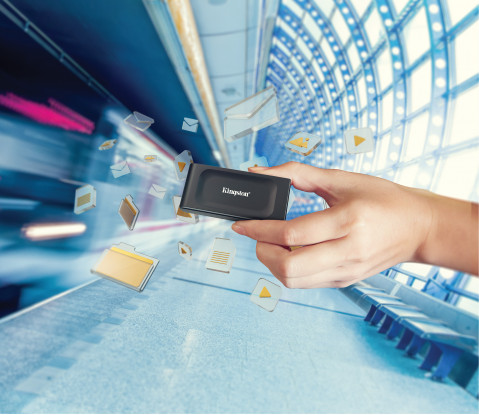 Dysk zewnętrzny SSD Kingston XS1000 (2TB; USB 3.2 Gen 2; black; SXS1000/2000G) - Galeria zdjęcie 13