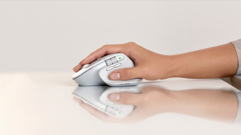 MYSZ LOGITECH MX Master 3S Light Silver - Galeria zdjęcie 8