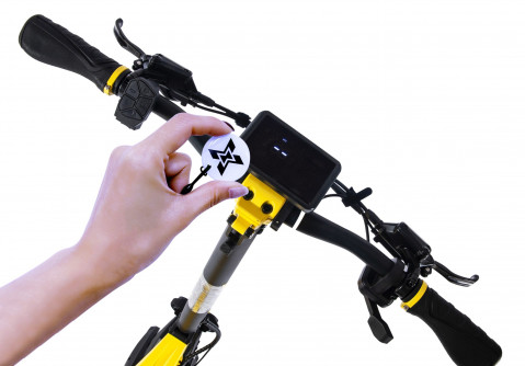 Hulajnoga Elektryczna Manta XRIDER F10 Pro 2x1400W - Galeria zdjęcie 8