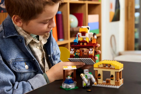 LEGO MINECRAFT 21273 - Galeria zdjęcie 11