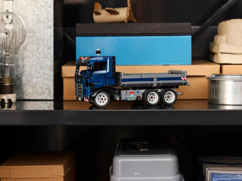 LEGO TECHNIC 42203 Wywrotka z przechylaną skrzynią - Galeria zdjęcie 5