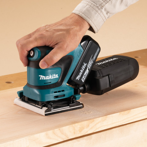 Szlifierka oscylacyjna bez aku 18V DBO480Z MAKITA - Galeria zdjęcie 14