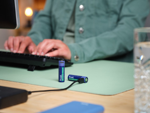 Baterie AA Trust USB-C RECHARGEABLE BATTERIES 2P (25584) - Galeria zdjęcie 6