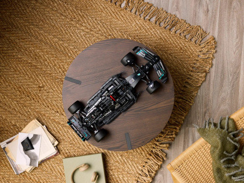 LEGO Technic 42171 Mercedes-AMG F1 W14 E Performance - Galeria zdjęcie 10