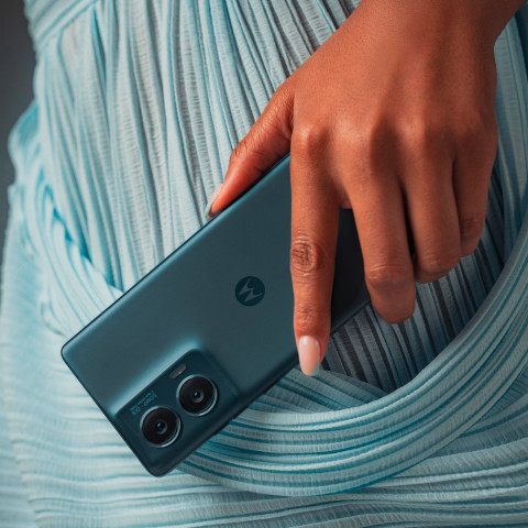Motorola Edge 50 Fusion 5G DS 8/256 Forest Blue - Galeria zdjęcie 12