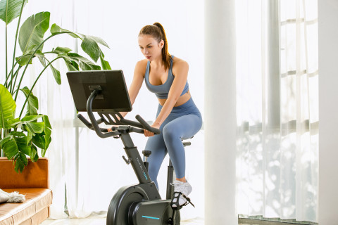 Rower stacjonarny, magnetyczny OVICX Q200X z ekranem dotykowym 15,6" TFT, WIFI bluetooth&app - Galeria zdjęcie 25