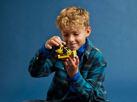 LEGO TECHNIC 42163 Buldożer do zadań specjalnych - Galeria zdjęcie 6