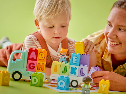 LEGO DUPLO 10421 Ciężarówka z alfabetem - Galeria zdjęcie 6
