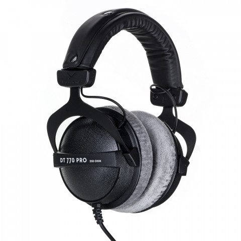 Beyerdynamic DT 770 PRO 250 OHM - Słuchawki studyjne zamknięte - Galeria zdjęcie 1