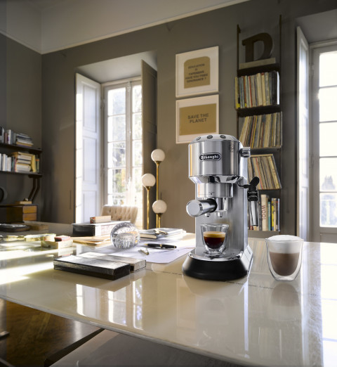 Ekspres do kawy DeLonghi EC 685.M - Galeria zdjęcie 6