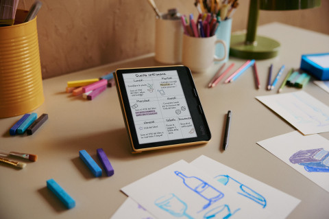 Czytnik e-booków Kobo Libra Colour 7" E-Ink Kaleido 3 32GB WI-FI White - Galeria zdjęcie 13