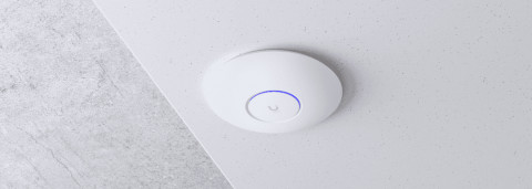 Acces Point Wi-Fi 6 Ubiquiti UniFi U6+ 2.4GHz(2x2)/5GHz(2x2) PoE 1x1G - Galeria zdjęcie 2