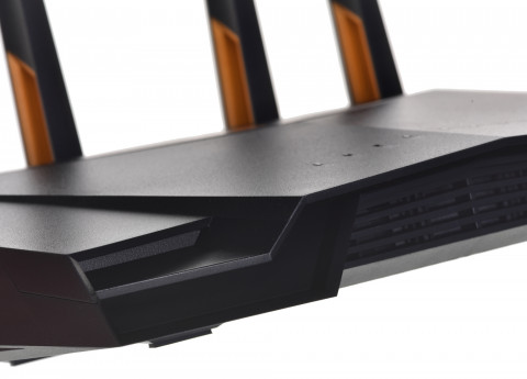 ASUS-TUF-AX3000 V2 router gamingowy - Galeria zdjęcie 15