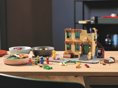 LEGO Ideas 21324 123 Ulica Sezamkowa - Galeria zdjęcie 12