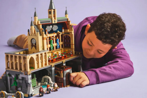 LEGO HARRY POTTER 76442 Zamek Hogwart: Zajęcia z zaklęć i uroków - Galeria zdjęcie 13