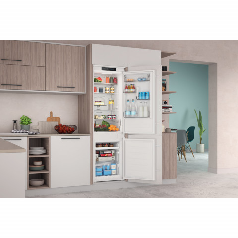 Lodówka do zabudowy INDESIT INC18 T311 Total No Frost - Galeria zdjęcie 11