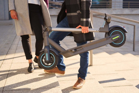 Hulajnoga elektryczna Motus Scooty 10" 2023 - Galeria zdjęcie 16
