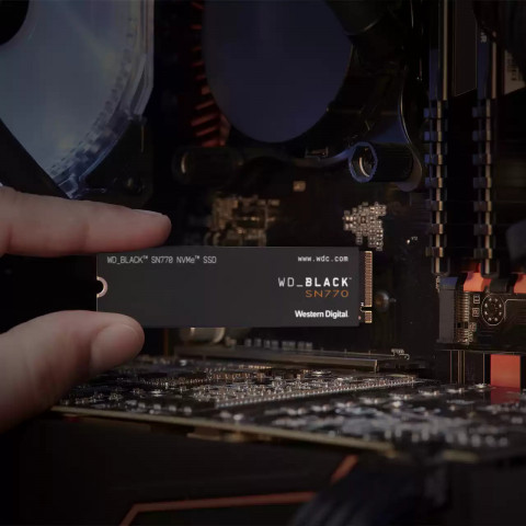 SSD WD Black 250GB NVMe WDS250G3X0E - Galeria zdjęcie 6