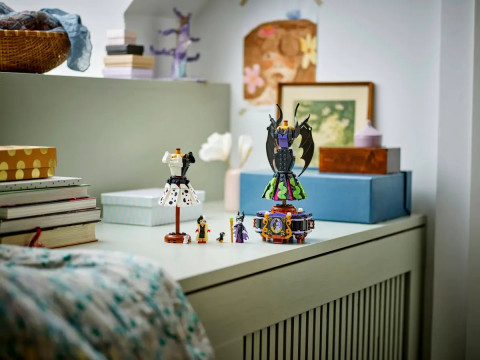LEGO DISNEY CLASSIC 43262 Suknie Diaboliny i Cruelli de Mon - Galeria zdjęcie 6