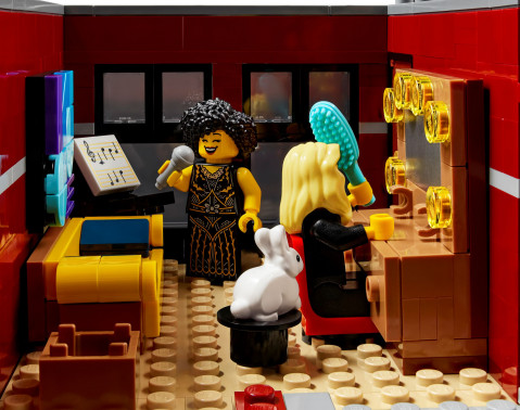 LEGO Icons 10312 Klub Jazzowy - Galeria zdjęcie 9