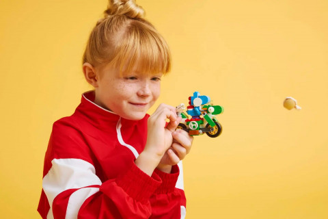 LEGO SUPER MARIO 72031 Mario Kart - Yoshi Bike - Galeria zdjęcie 7