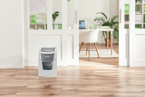 Leitz Niszczarka IQ AutoFeed 100, P4, 100 kartek, 34 l kosz - Galeria zdjęcie 6