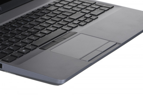 DELL LATITUDE 5511 i7-10850H 32GB 1TB SSD 15,6" FHD Win11pro + zasilacz UŻYWANY - Galeria zdjęcie 3