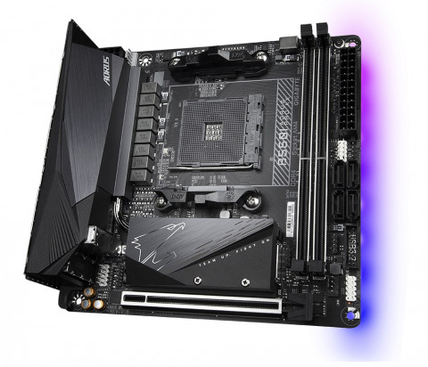 Płyta główna Gigabyte B550I AORUS PRO AX - Galeria zdjęcie 4