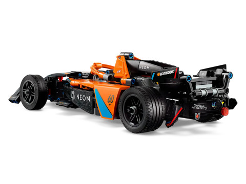 LEGO Technic 42169 NEOM McLaren Formula E Race Car - Galeria zdjęcie 5