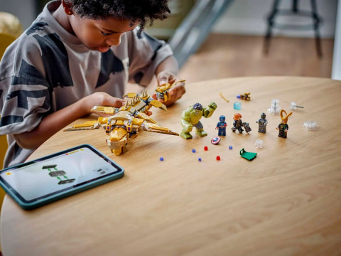 LEGO Super Heroes 76290 Avengers kontra Lewiatan - Galeria zdjęcie 9