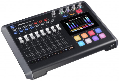 Tascam Mixcast 4 - Mikser do nagrywania podcastów - Galeria zdjęcie 5