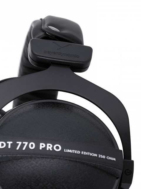 Beyerdynamic DT 770 PRO 250 OHM BLACK LIMITED EDITION - Słuchawki studyjne zamknięte - Galeria zdjęcie 9
