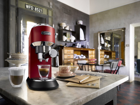 Ekspres do kawy DeLonghi EC685.R - Galeria zdjęcie 6