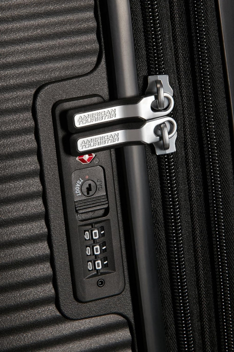 Walizka średnia American Tourister Soundbox EXP - bass black - Galeria zdjęcie 5