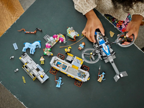 LEGO Avatar 75573 Latające góry: stanowisko 26 i Samson ZPZ - Galeria zdjęcie 7