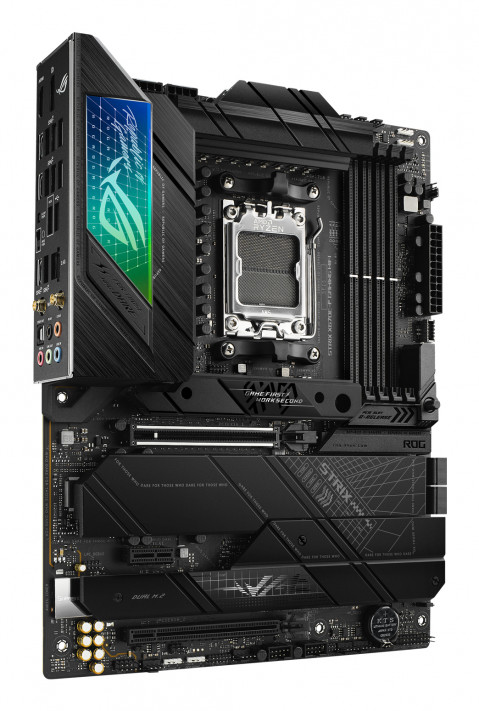 Płyta główna ASUS ROG STRIX X670E-F GAMING - Galeria zdjęcie 3