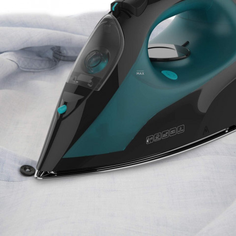 Żelazko Black+Decker BXIR2403E - Galeria zdjęcie 2