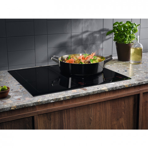 Płyta indukcyjna ELECTROLUX EIS62453IZ - Galeria zdjęcie 3