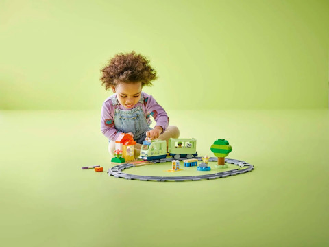 LEGO DUPLO TOWN 10427 Most i Tory Kolejowe - Zestaw Rozszerzający - Galeria zdjęcie 7